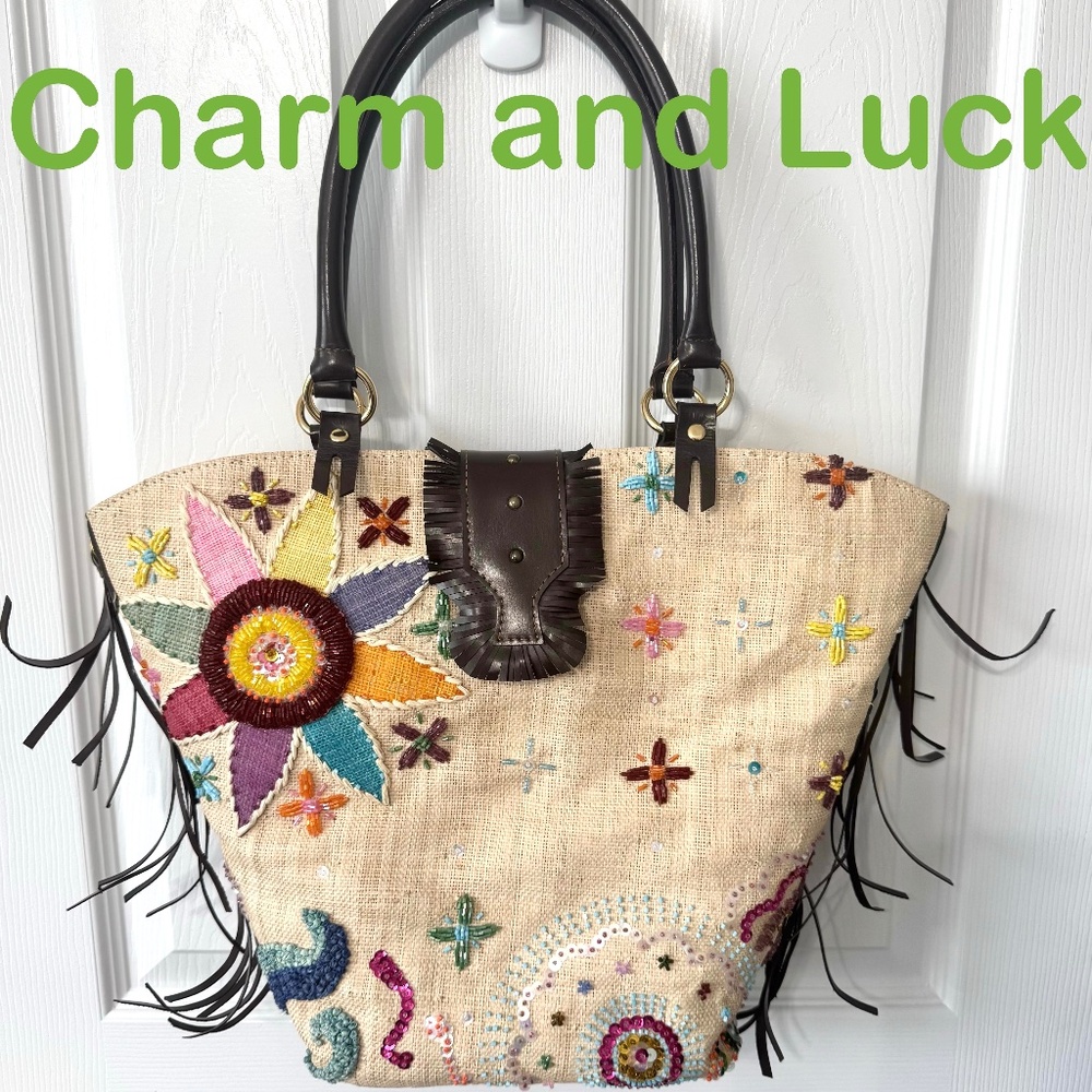 Charm and Luck Straw/Leather Summer Tote/Bag w/Side Fringe/Magnetic Closure